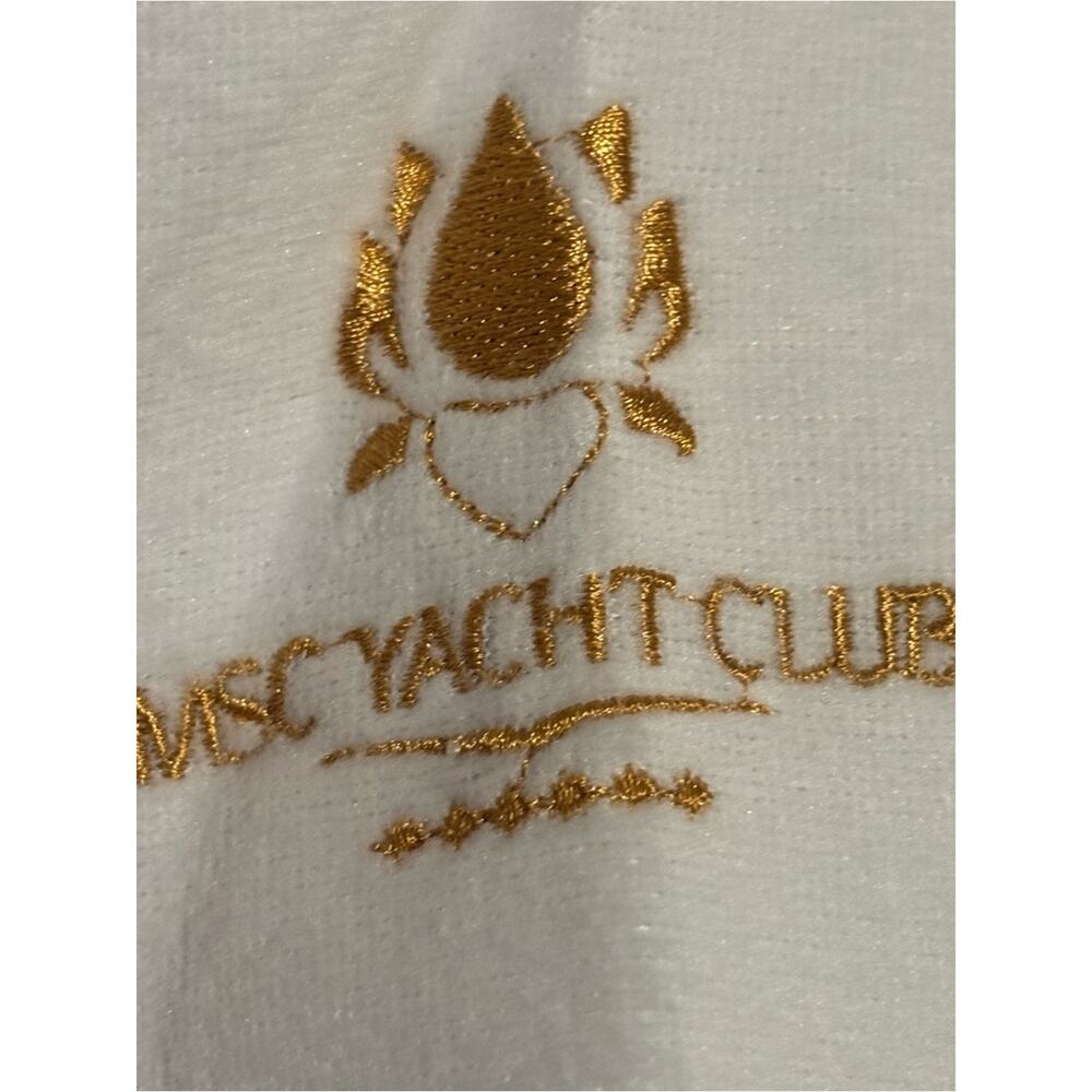 White and gold MSC Yacht Club slip-on slippers - Picture 2 of 4